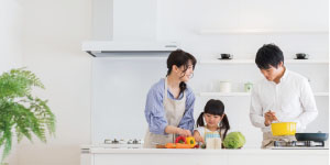 HEALTH & FOODS
